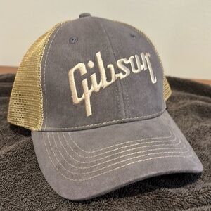 Men’s Gibson trucker hat new